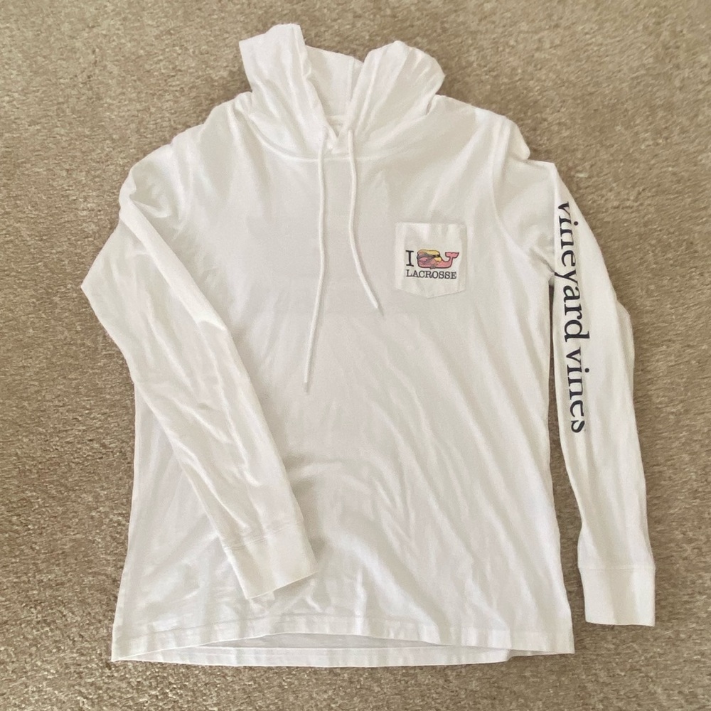 Vineyard Vines hooded tee